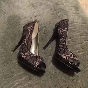 Guess Heels size 7